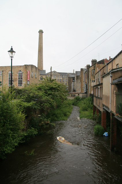 River Calder, Burnley