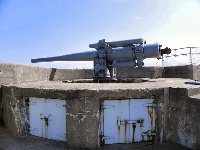 World War I Gun Battery, Pen Bal Crag