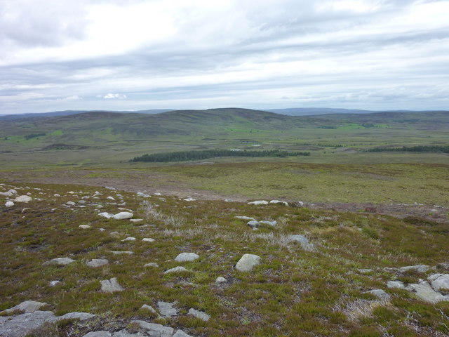 Looking West from Carn na Glaisneach