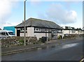 Public toilets and telephone box, Shore Road