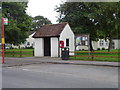 Bus shelter, Nunton