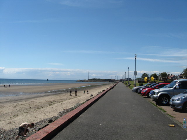 Promenade at Leven in Fife © James Denham cc-by-sa/2.0 :: Geograph ...