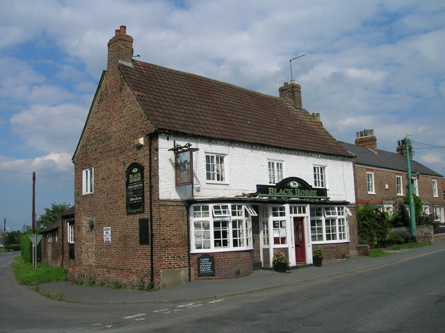 The Black Horse, Tollerton © JThomas :: Geograph Britain and Ireland