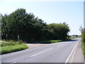 TM4267 : B1122 Yoxford Road & the footpath to The Wash & Rubblestone Farm by Geographer