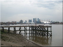 TQ4179 : Jetty adjacent to the Thames Tidal Barrier by Rod Allday