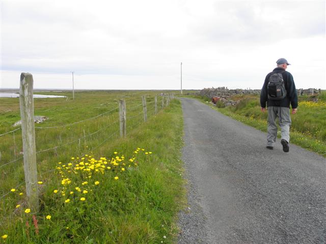 Country road, Tory Island