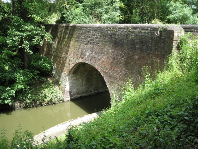 Northwest side of Bridge 62, Grand Union... © Robin Stott cc-by-sa/2.0 ...