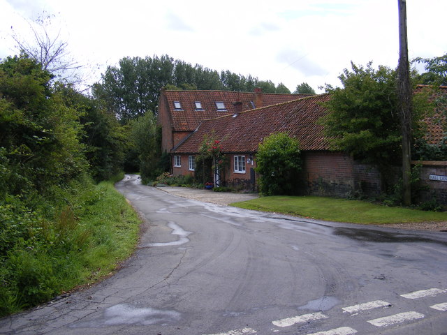 Hall Lane, Wood Norton