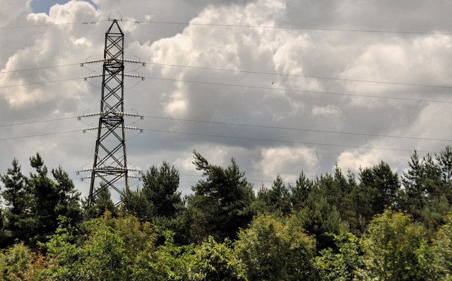 Pylon and power lines near Mary Peters Track, Belfast (3)