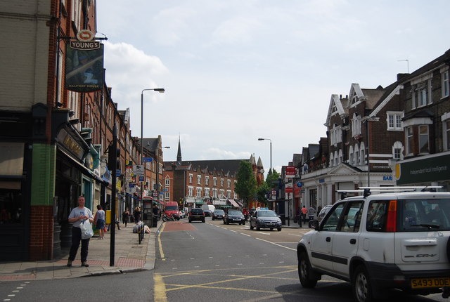 Garratt Lane, Earlsfield © N Chadwick :: Geograph Britain and Ireland