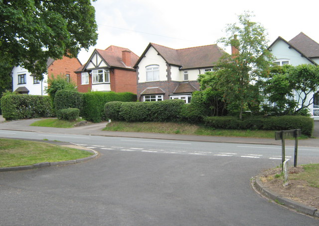 Cottage Drive, Bromsgrove as it enters  the Lickey & Blackwell Parish