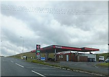 SO0708 : Filling station by A465 at Dowlais Top by David Smith