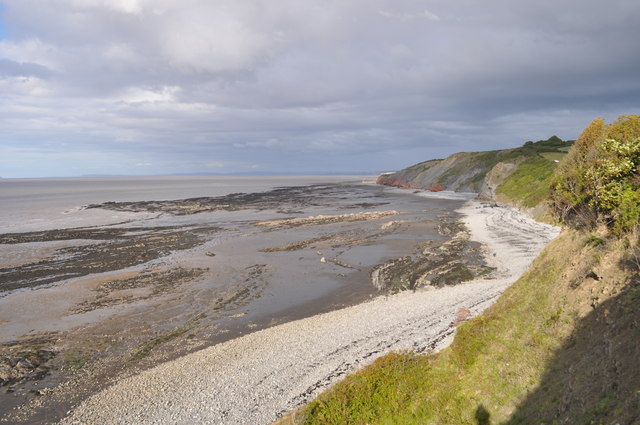 Coastline West Of Watchet © Ashley Dace Cc-by-sa 2.0 :: Geograph 