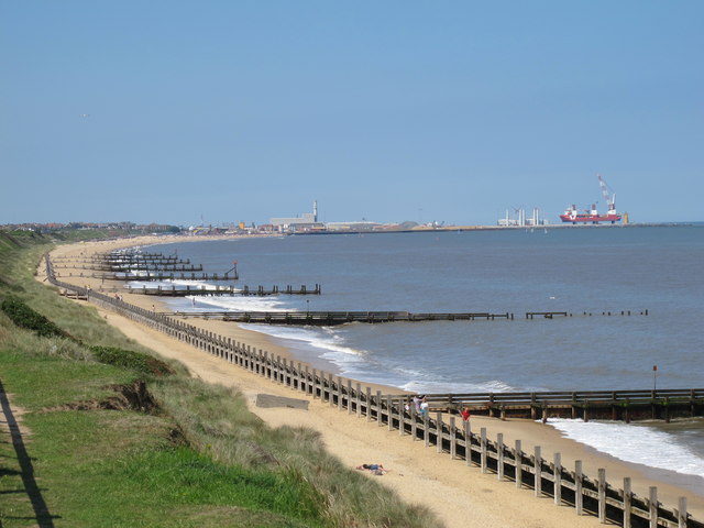 Hopton Beach © william :: Geograph Britain and Ireland