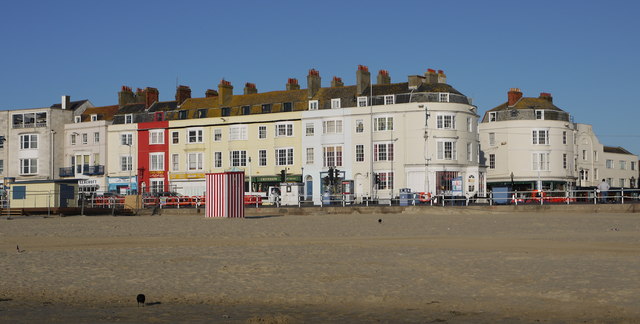 The Esplanade buildings from Weymouth beach