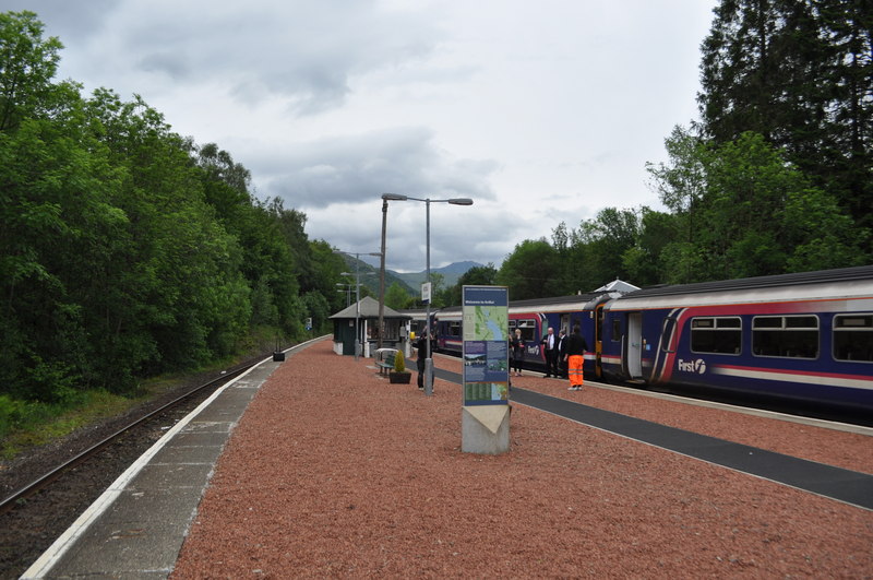 Ardlui Railway Station © Ashley Dace Cc By Sa20 Geograph Britain