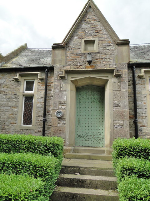 Gatehouse, Whittington Hall © Tim Evans cc-by-sa/2.0 :: Geograph ...