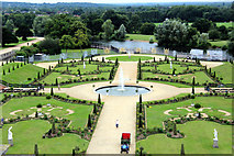 TQ1568 : Formal Garden, Hampton Court Palace, Surrey by Christine Matthews