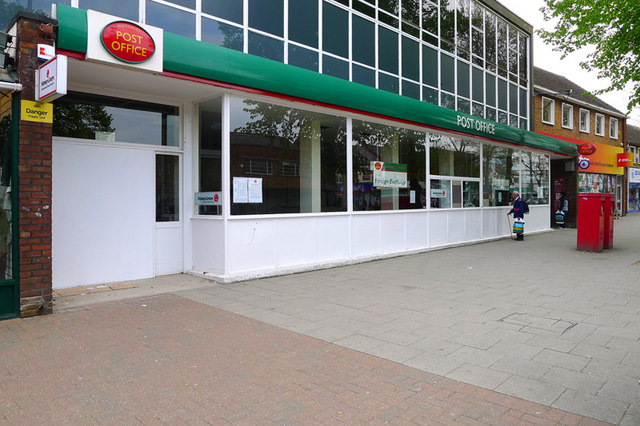 Bletchley Post Office, Queensway, Bletchley