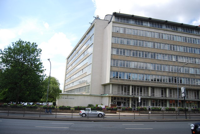 Five Ways House N Chadwick cc by sa 2.0 Geograph Britain and