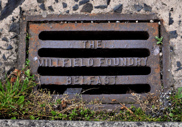 Millfield Foundry grating cover, Belfast (2)