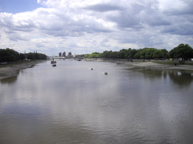 View of River Thames from Chelsea Bridge