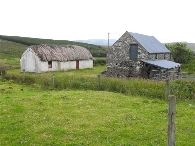 Old farm buildings at Owenteskiny