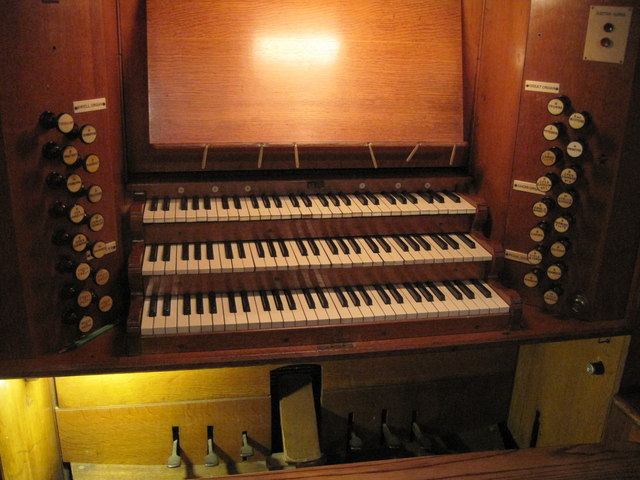 Console Of Father Willis Organ, All... © Julian P Guffogg Cc-by-sa/2.0 ...