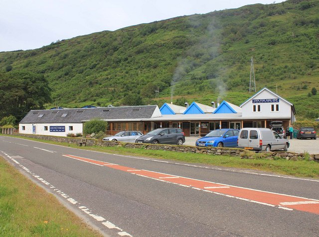 Loch Fyne Oyster Bar © David P Howard cc-by-sa/2.0 :: Geograph Britain ...