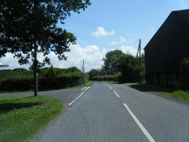 Cogshall Lane/Hall Lane junction