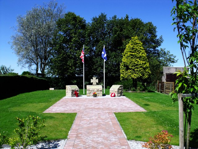 Slamannan, Victoria Cross Memorial © Robert Murray cc-by-sa/2.0 ...