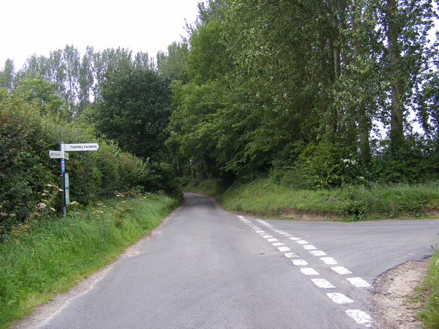 Kerdiston Road junction