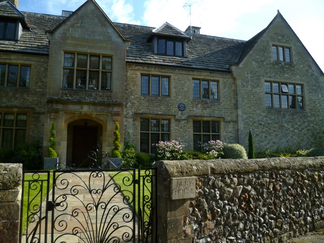 Bury House © Shazz cc-by-sa/2.0 :: Geograph Britain and Ireland