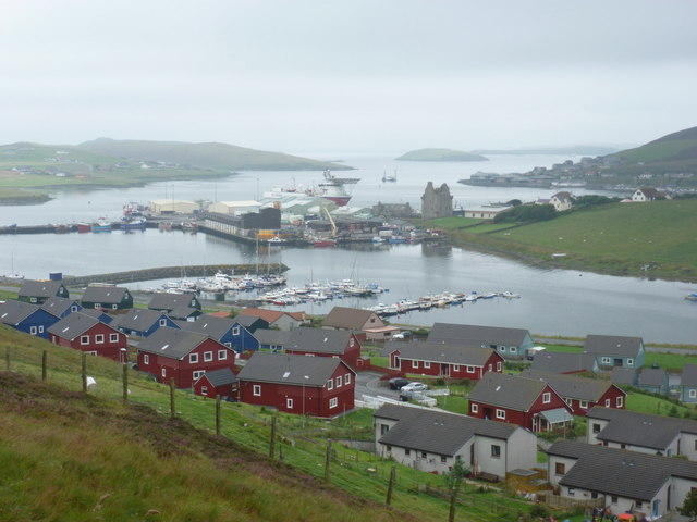 Scalloway: view over the town