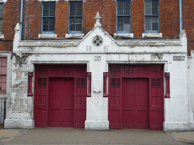 Former Fire Station, Norwood High Street - doors