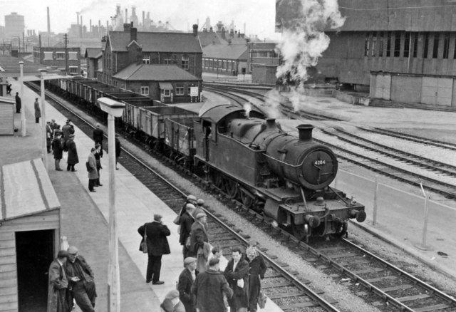 Port Talbot Station, with Down freight... © Ben Brooksbank :: Geograph ...