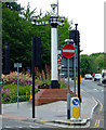 Finger post on Bath Road