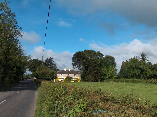 Farmhouse on R662 west of Tipperary