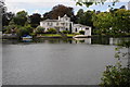 House overlooking the Thames