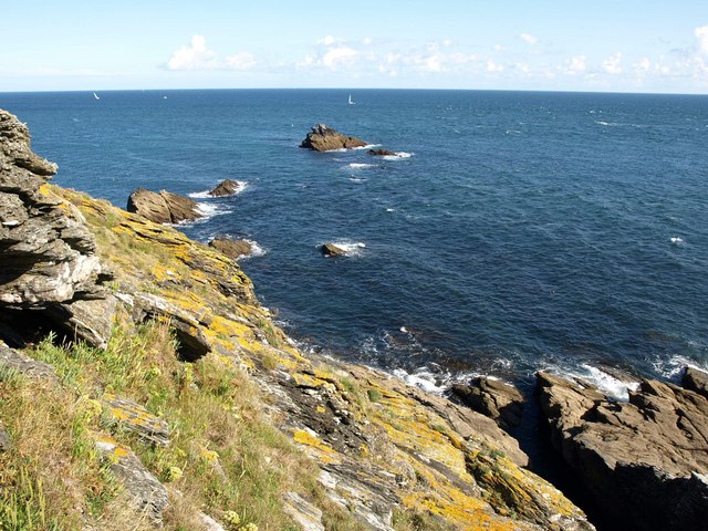 Coastal slope, Bolt Head © Derek Harper :: Geograph Britain and Ireland