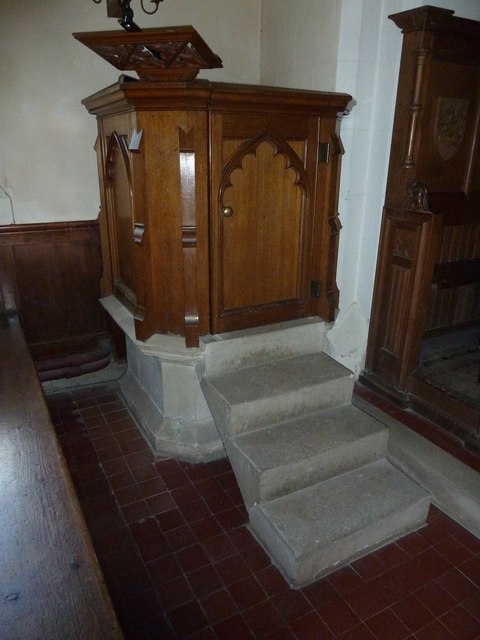Saint Andrew, Hurstbourne Priors: pulpit
