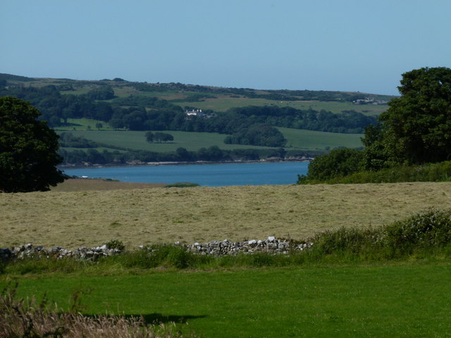 Lligwy Bay