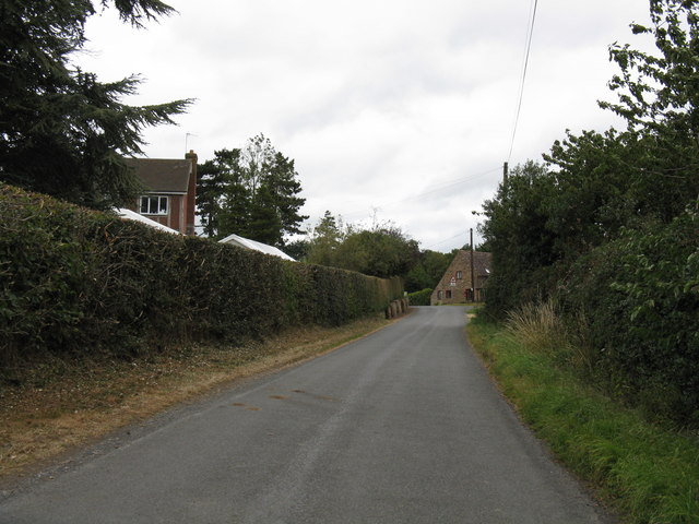 Heightington Road near The Lodge