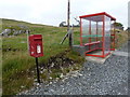 Bridge of Walls: postbox № ZE2 101 and bus shelter