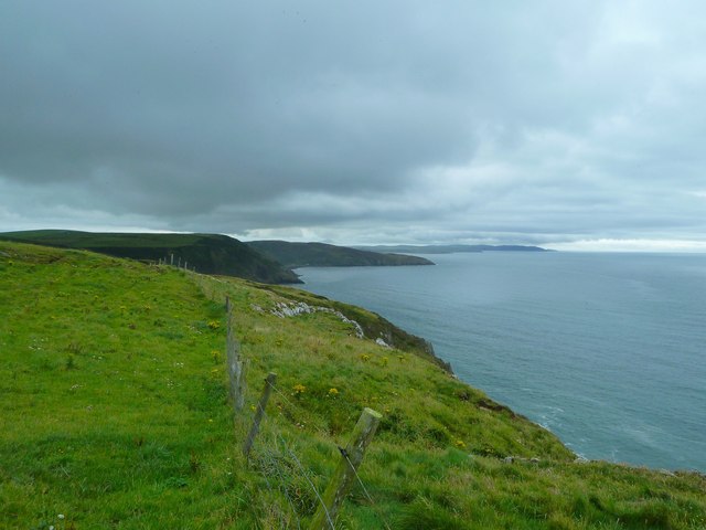 Cliffs above Dunanrea Bay