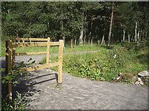 NO6096 : Access to new cycle path at Inchbrae by Stanley Howe