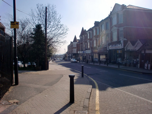 Station Road, Winchmore Hill, London N21