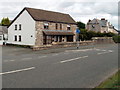 Houses at the corner of the Anchorage Park entrance, Bronllys