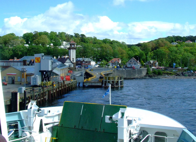 Wemyss Bay pier and railway station © Thomas Nugent :: Geograph Britain ...