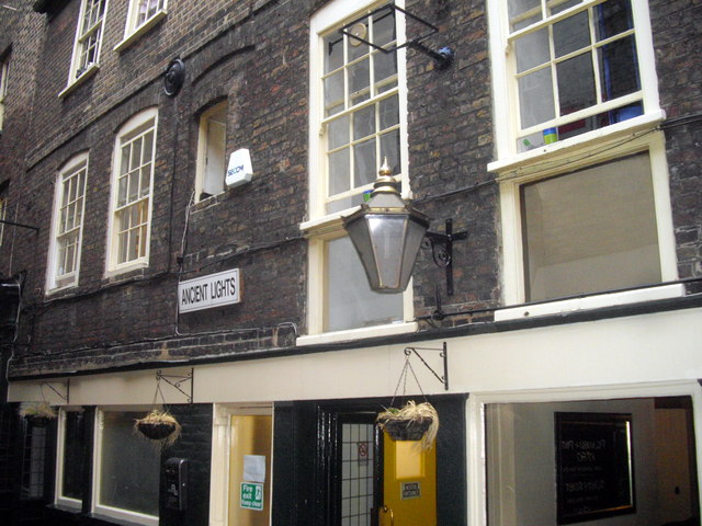Ancient Lights sign on St Christopher's Inn, Borough